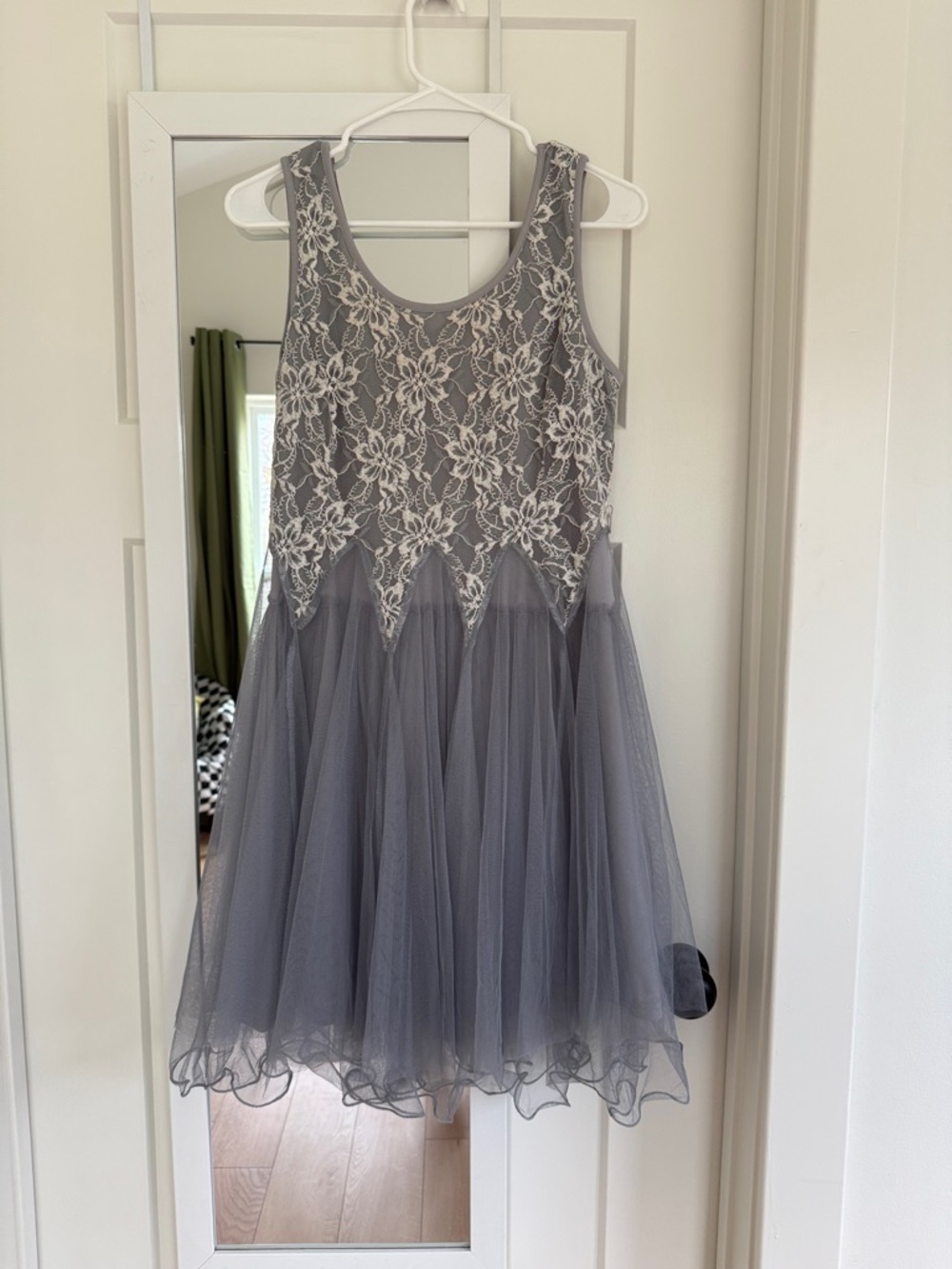 Ryu by Anthropologie Gray/Periwinkle Lace Bodice Tulle Dress Size Medium